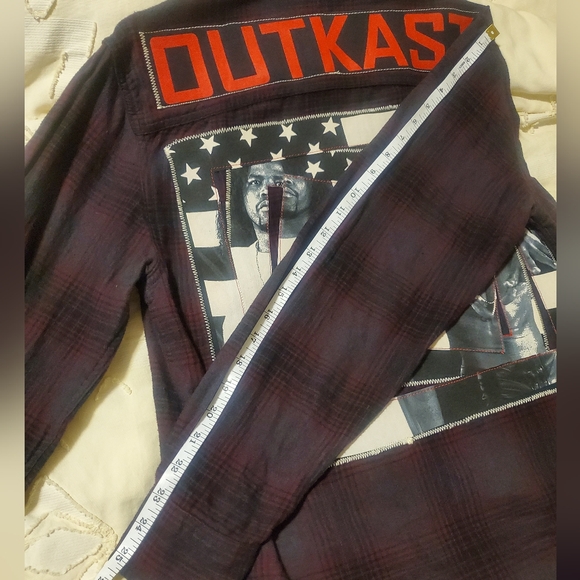 Outkast Embroidered Plaid Button-Up Flannel Shirt Stankonia Graphic - Picture 8 of 12